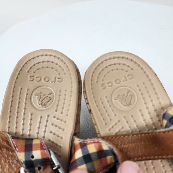 Crocs A-Leigh Slingback Wedge Sandals Women 7 Brown Leather Buckle Cork 11848 - Picture 9 of 11